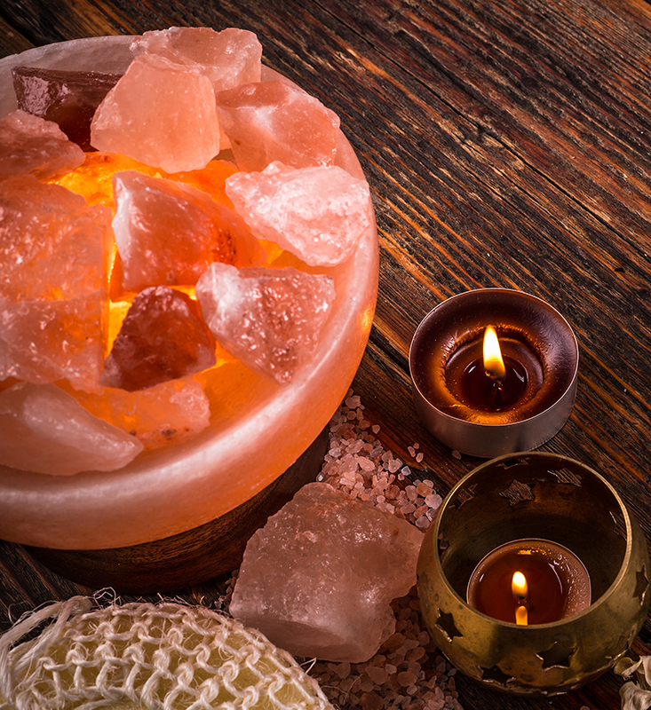 Candle buring with himalayan salt image